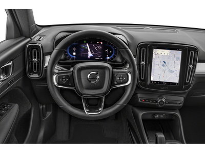 2024 Volvo XC40 B5 Plus Bright Theme