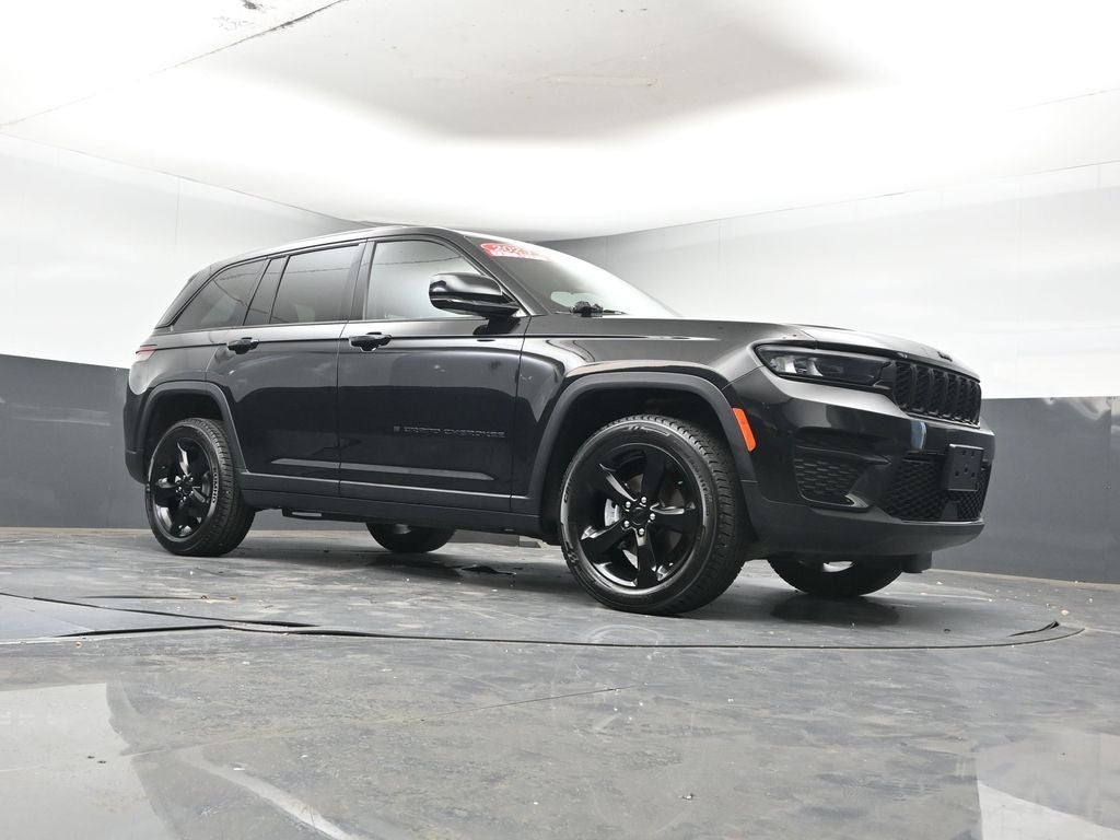 2023 Jeep Grand Cherokee Altitude