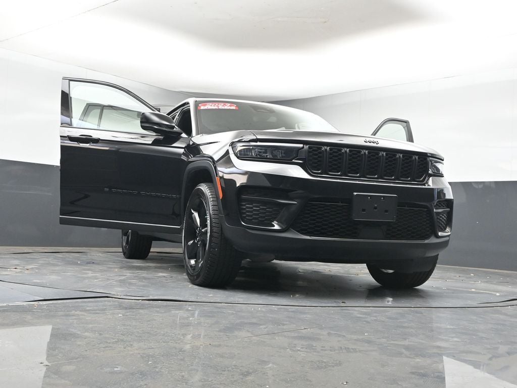 2023 Jeep Grand Cherokee Altitude