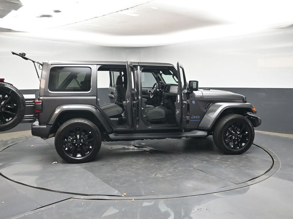 2025 Jeep Wrangler Sahara 4xe