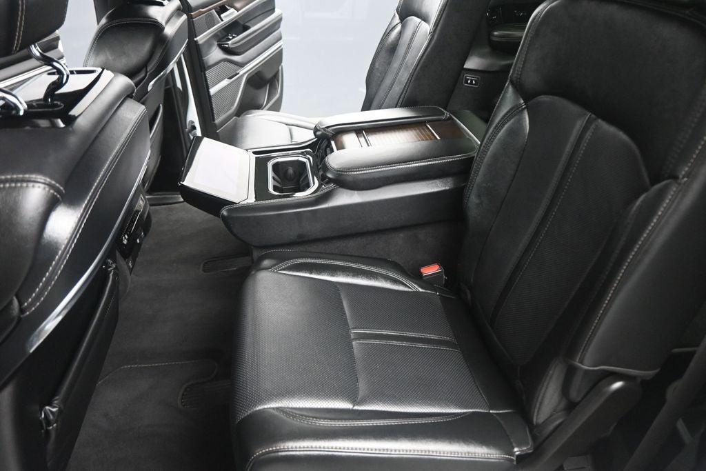 2024 Jeep Grand Wagoneer L Base