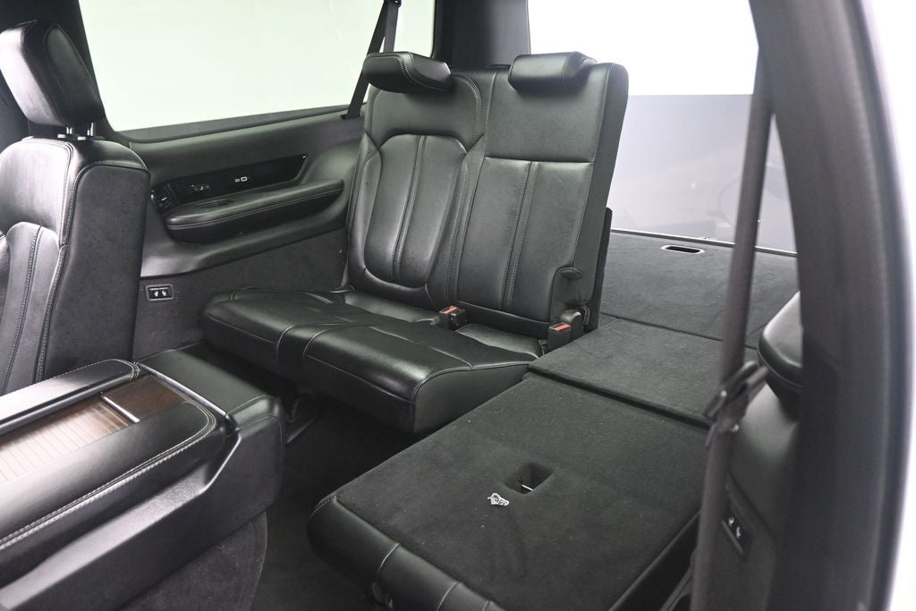 2024 Jeep Grand Wagoneer L Base