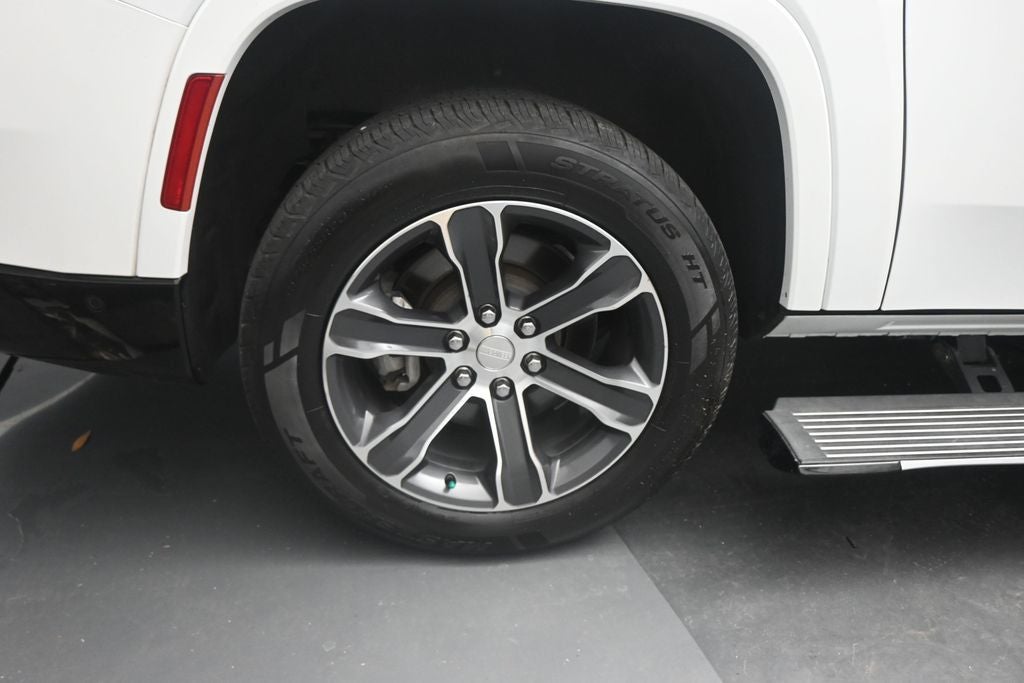 2024 Jeep Grand Wagoneer L Base