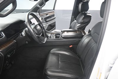 2024 Jeep Grand Wagoneer L Base