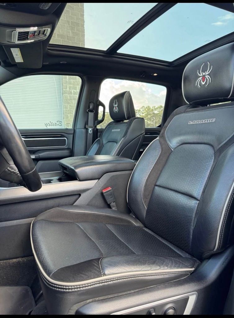 2022 RAM 1500 Laramie BLACK WIDOW EDITION