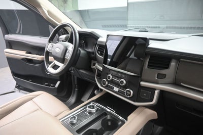 2023 Ford Expedition Max XLT