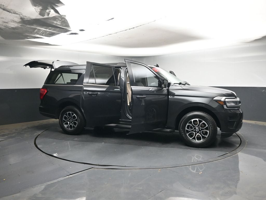 2023 Ford Expedition Max XLT