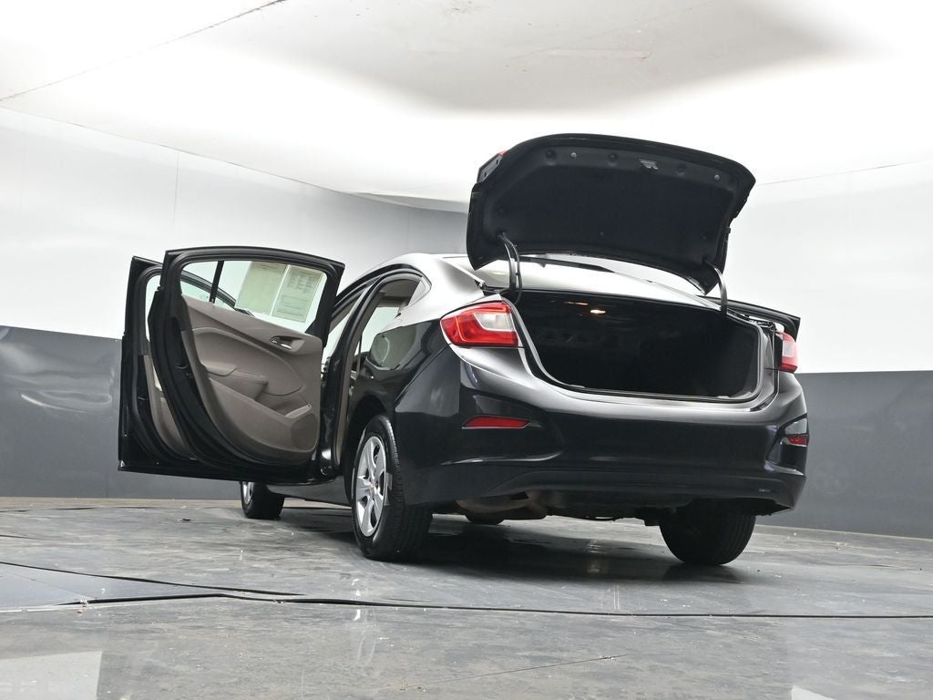 2018 Chevrolet Cruze LS