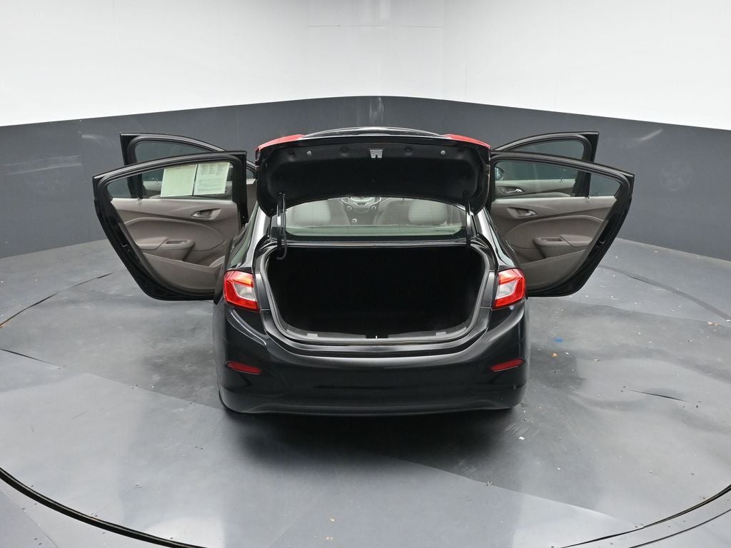 2018 Chevrolet Cruze LS