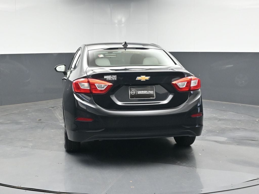2018 Chevrolet Cruze LS