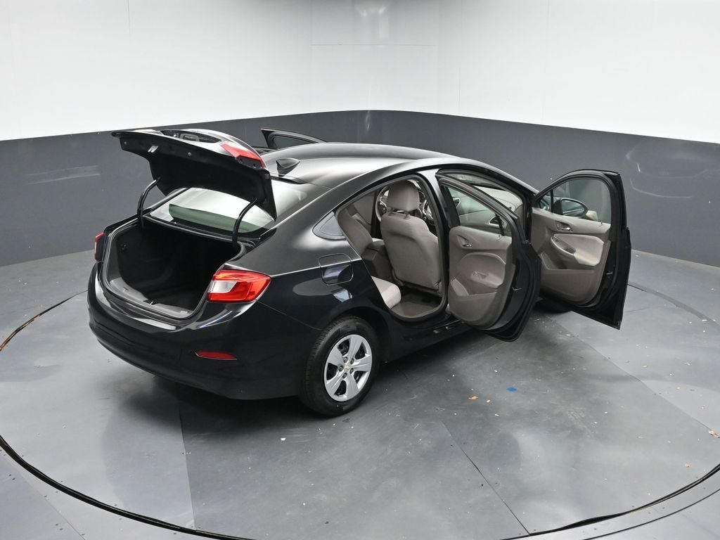 2018 Chevrolet Cruze LS