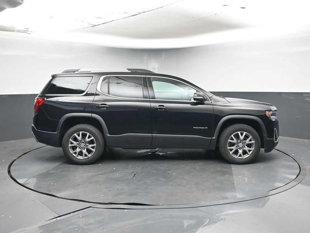 2020 GMC Acadia SLT