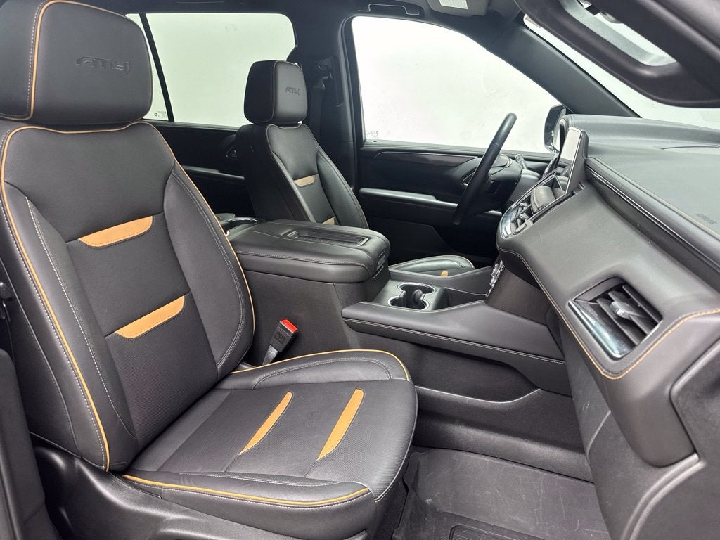 2024 GMC Yukon XL AT4