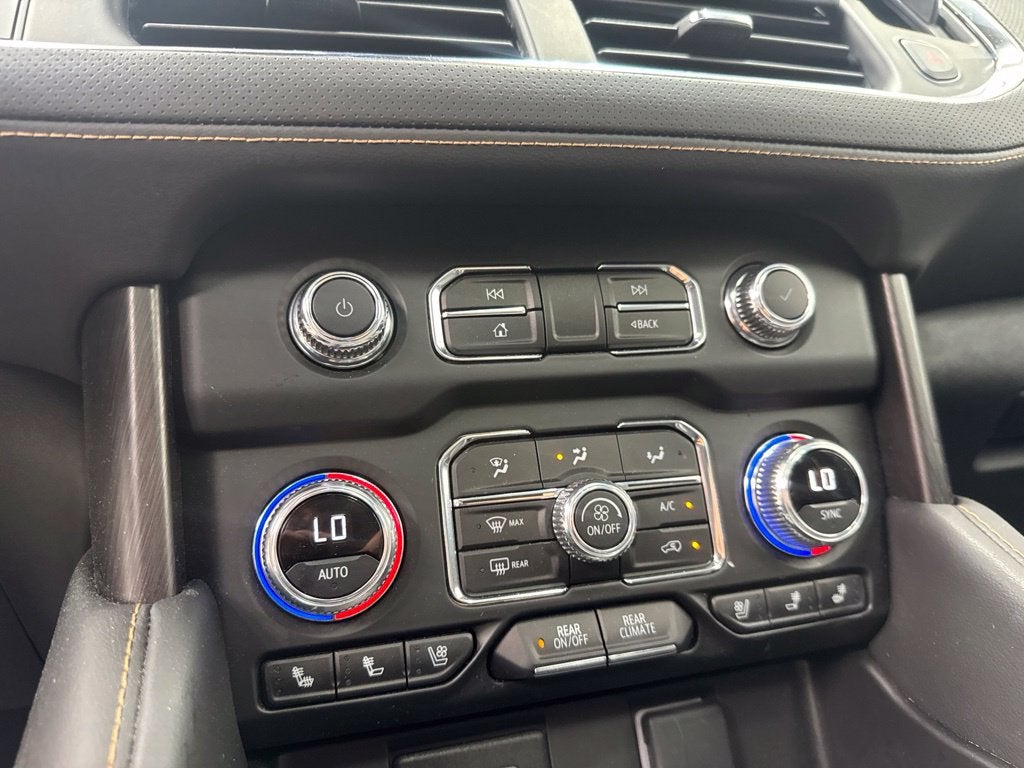2024 GMC Yukon XL AT4