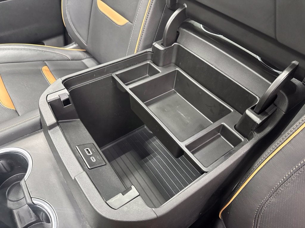 2024 GMC Yukon XL AT4