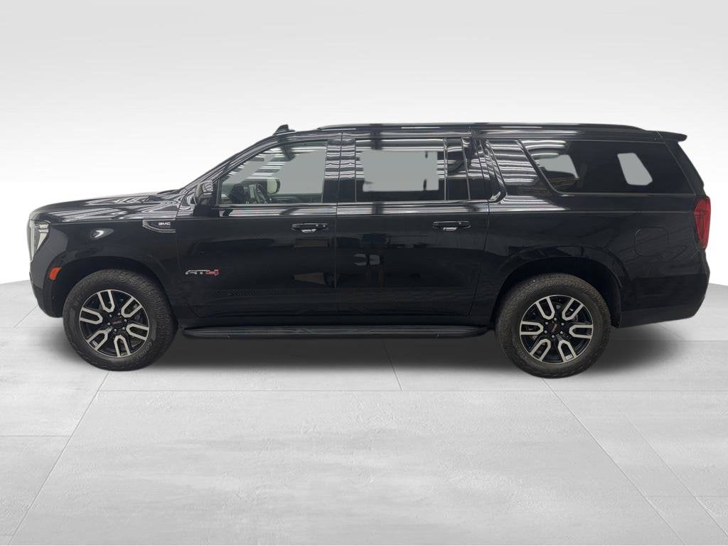 2024 GMC Yukon XL AT4