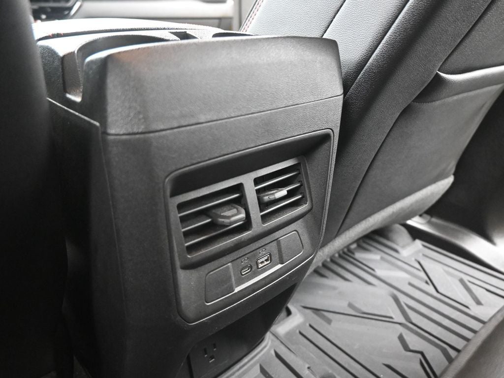 2023 GMC Canyon AT4X