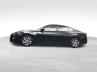 2022 Nissan Altima 2.5 S