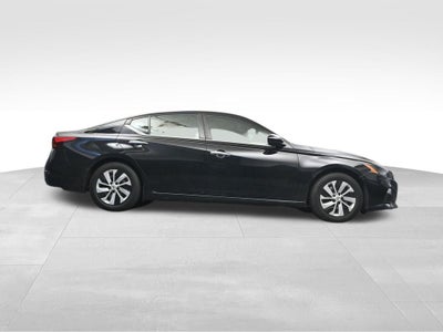 2022 Nissan Altima 2.5 S
