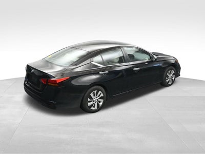 2022 Nissan Altima 2.5 S