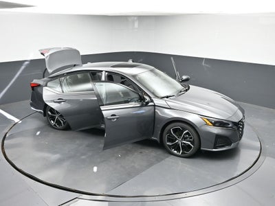 2025 Nissan Altima 2.5 SR