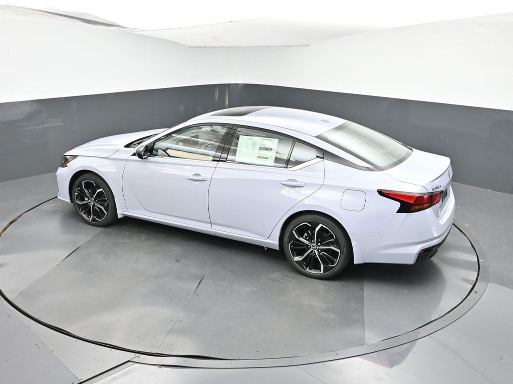 2025 Nissan Altima 2.5 SR