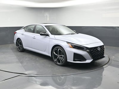 2025 Nissan Altima 2.5 SR