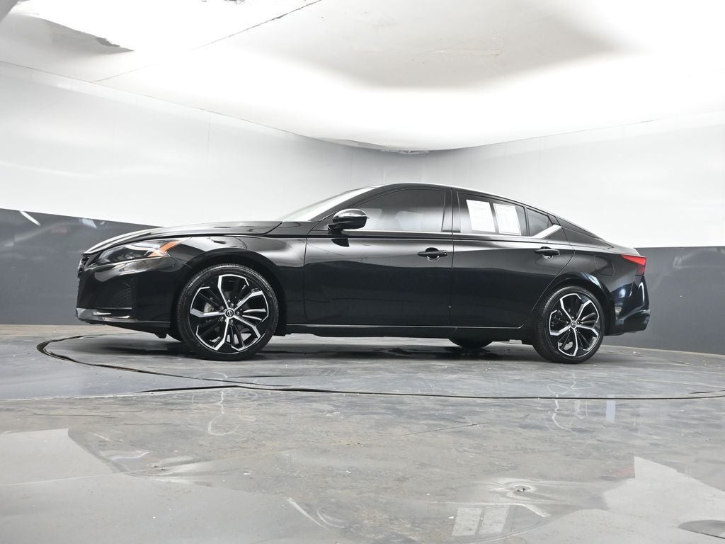 2025 Nissan Altima 2.5 SR