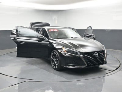 2025 Nissan Altima 2.5 SR