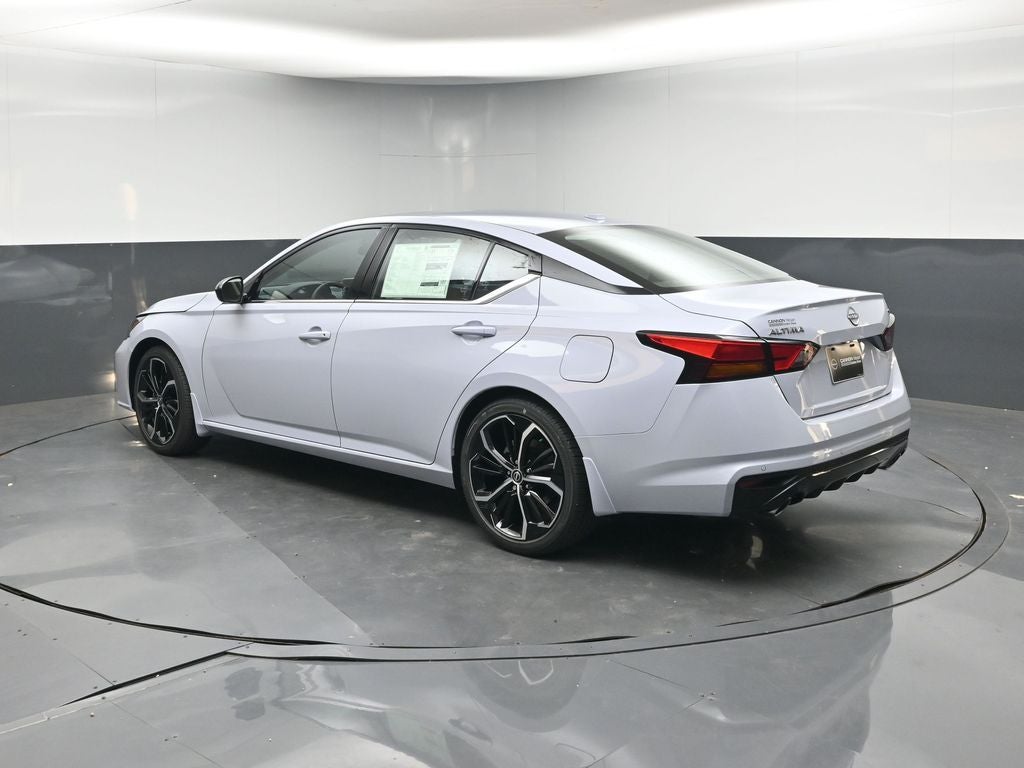 2025 Nissan Altima 2.5 SR
