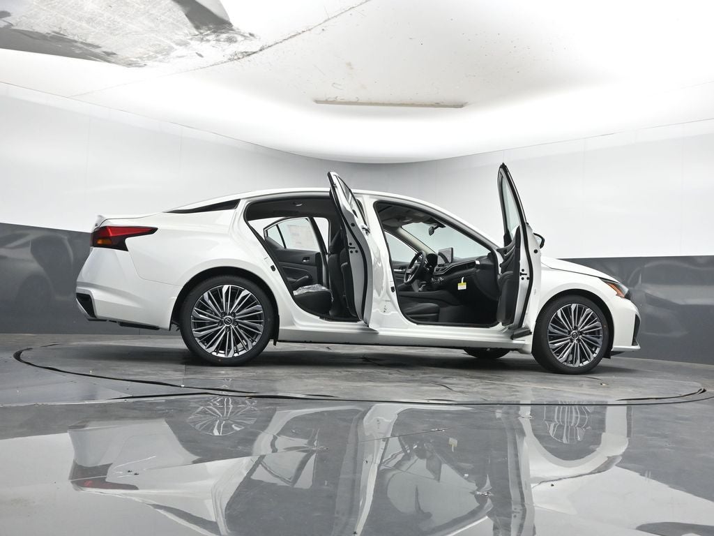 2025 Nissan Altima 2.5 SL