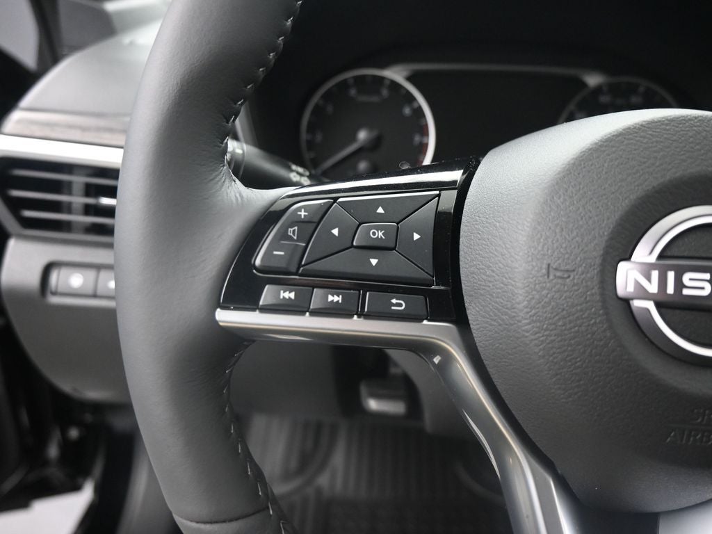 2025 Nissan Altima 2.5 SL