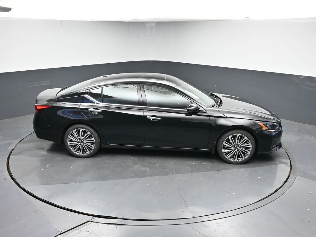 2025 Nissan Altima 2.5 SL