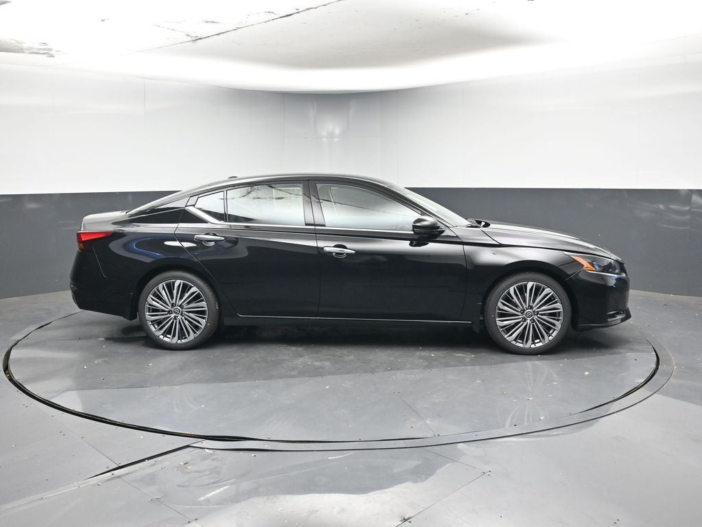 2025 Nissan Altima 2.5 SL