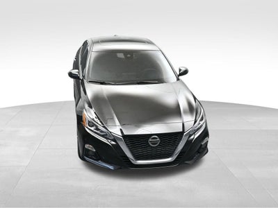 2022 Nissan Altima 2.5 Platinum