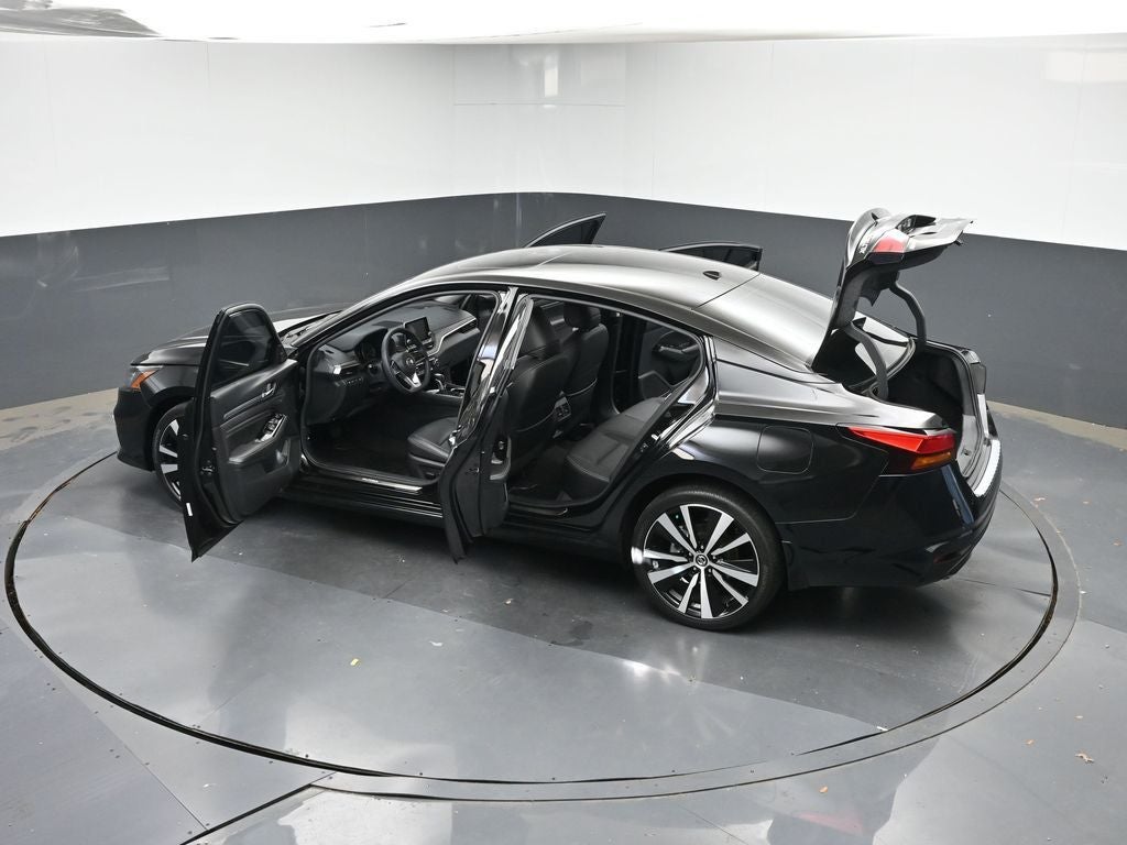 2022 Nissan Altima 2.5 Platinum
