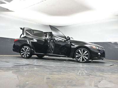 2022 Nissan Altima 2.5 Platinum