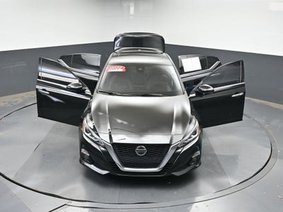 2022 Nissan Altima 2.5 Platinum