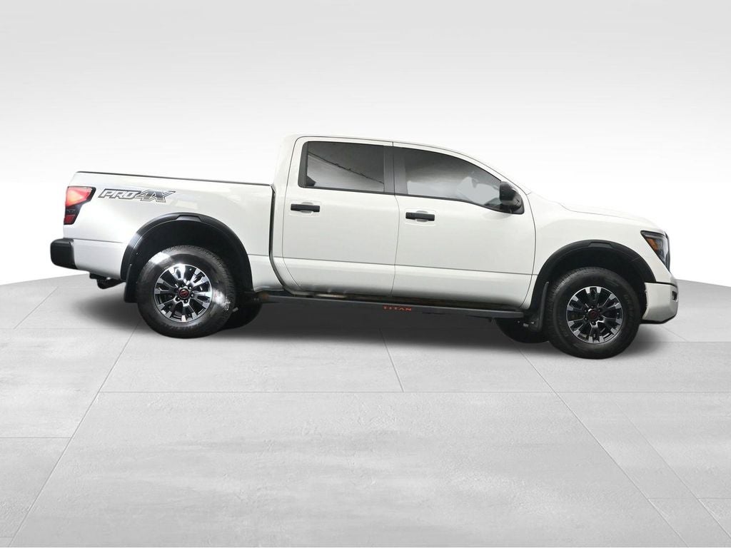 2024 Nissan Titan PRO-4X