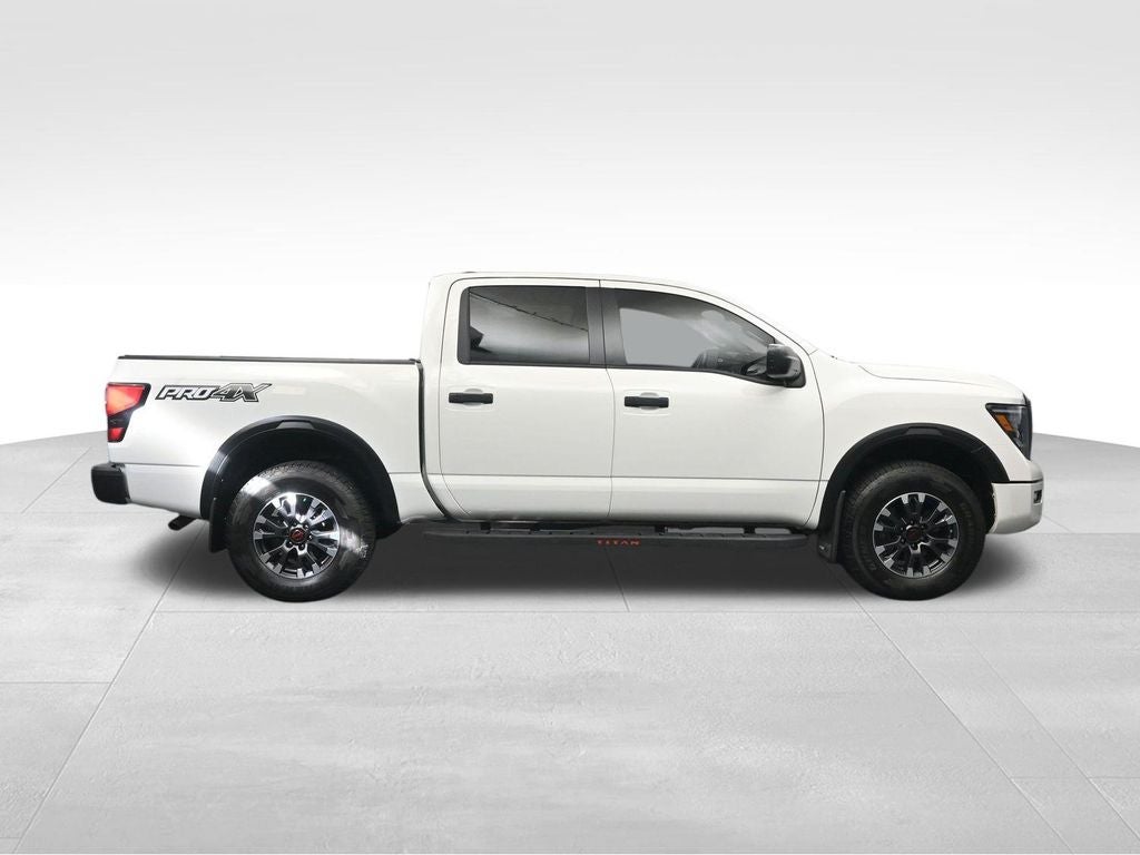 2024 Nissan Titan PRO-4X