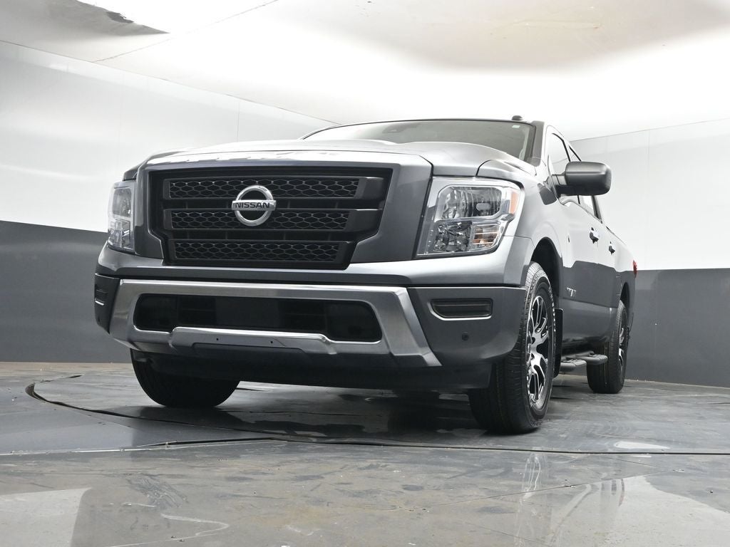 2021 Nissan Titan SV