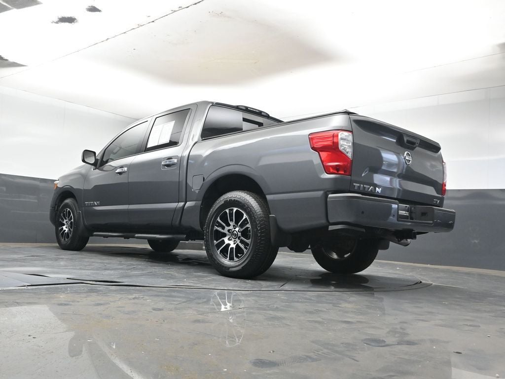 2021 Nissan Titan SV