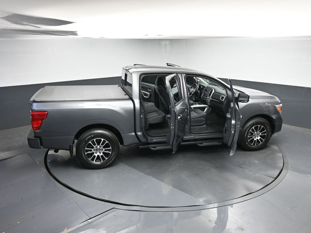 2021 Nissan Titan SV
