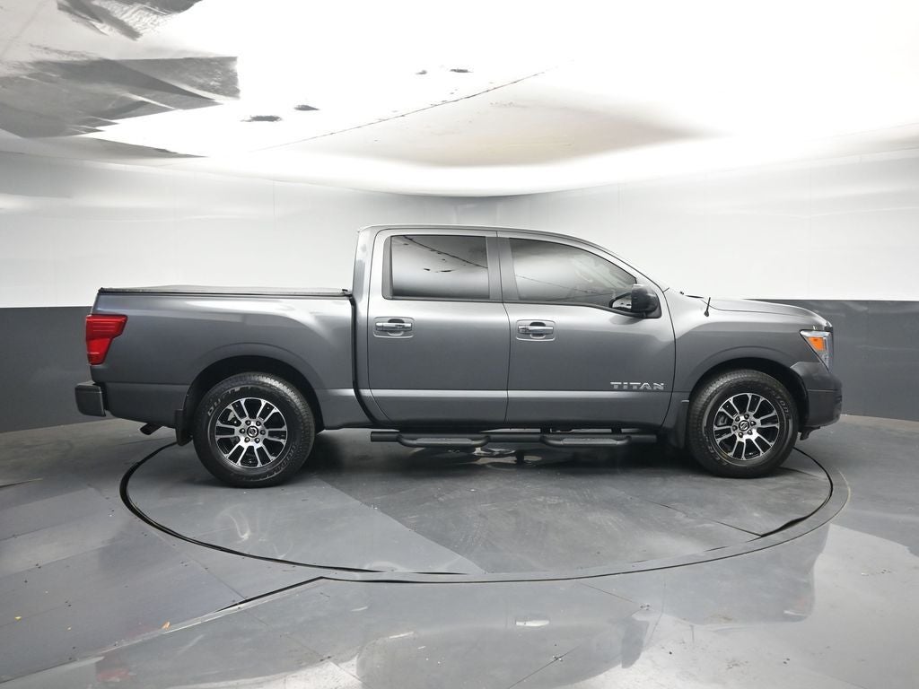 2021 Nissan Titan SV