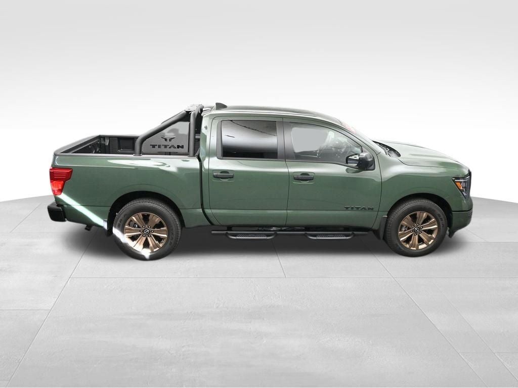 2024 Nissan Titan SV