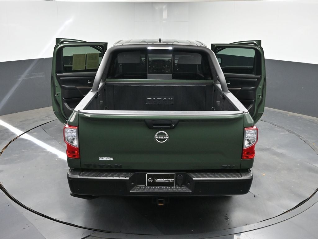2024 Nissan Titan SV