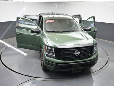 2024 Nissan Titan SV