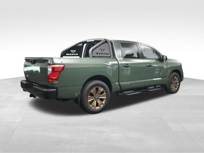 2024 Nissan Titan SV