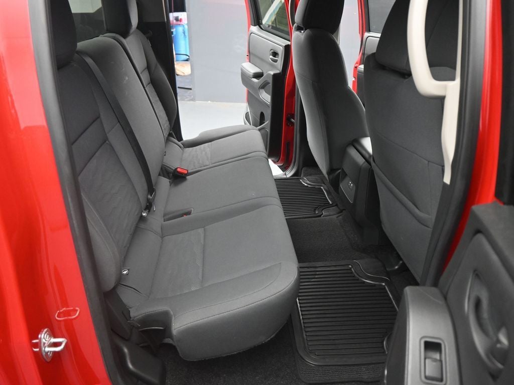 2024 Nissan Frontier S