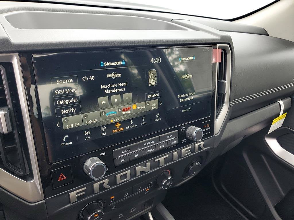 2027 Nissan Frontier SV